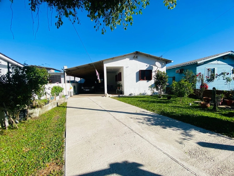 CASA COM TERRENO INTEIRO - ARCO IRIS / CAPÃO DA CANOA: 2ª foto da galeria de imagens do imóvel
