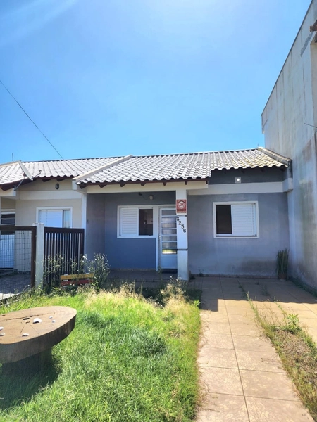 CASA 2 DORMITÓRIOS - CAPÃO NOVO - CAPÃO DA CANOA: 2ª foto da galeria de imagens do imóvel