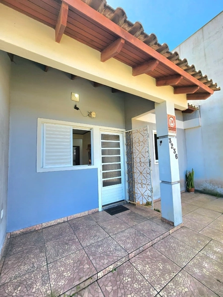 CASA 2 DORMITÓRIOS - CAPÃO NOVO - CAPÃO DA CANOA: 3ª foto da galeria de imagens do imóvel