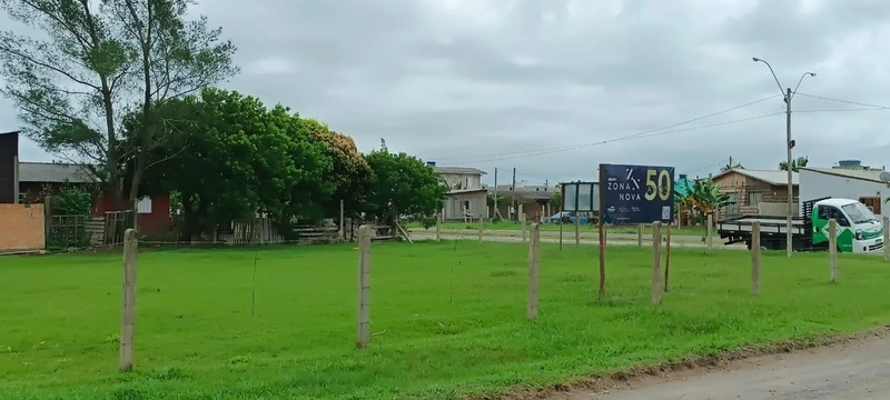 TERRENO ESCRITURADO NO JARDIM BEIRA MAR: 2ª foto da galeria de imagens do imóvel
