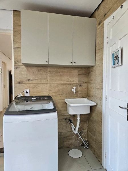 CASA A VENDA EM XANGRI-la TERRENO INTEIRO: 2ª foto da galeria de imagens do imóvel