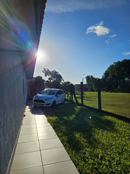 CASA A VENDA EM XANGRI-la TERRENO INTEIRO: 4ª foto da galeria de imagens do imóvel