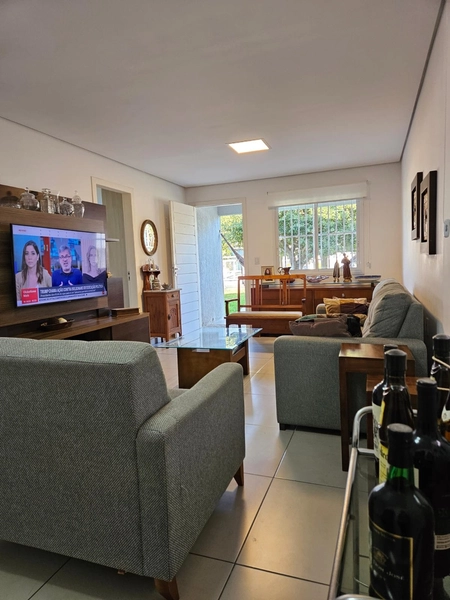 CASA A VENDA EM XANGRI-la TERRENO INTEIRO: 7ª foto da galeria de imagens do imóvel