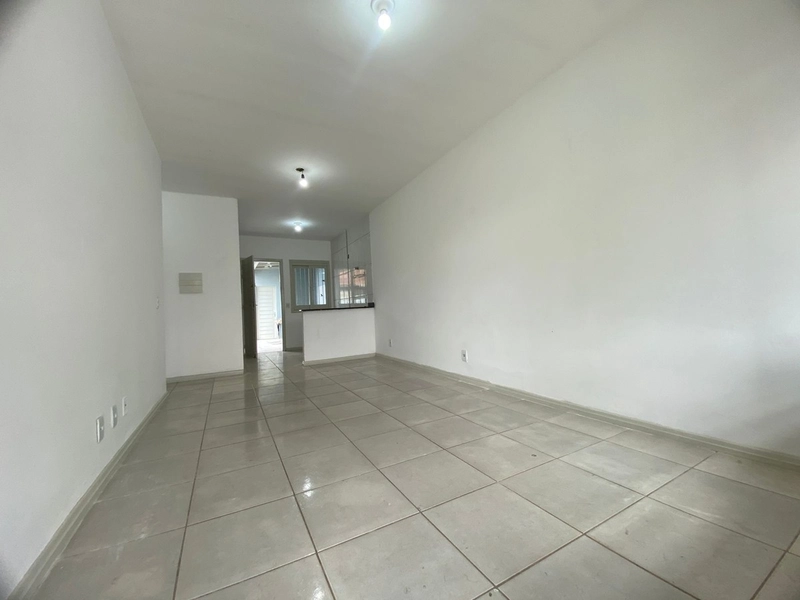 CASA A VENDA EM CAPÃO DA CANOA: 8ª foto da galeria de imagens do imóvel