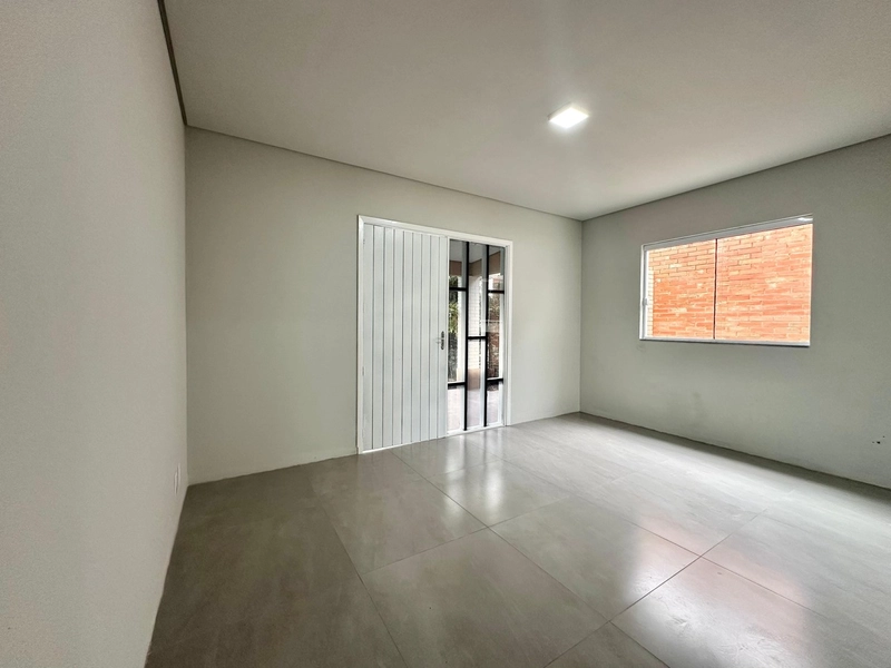 CASA A VENDA EM XANGRI-LA: 2ª foto da galeria de imagens do imóvel