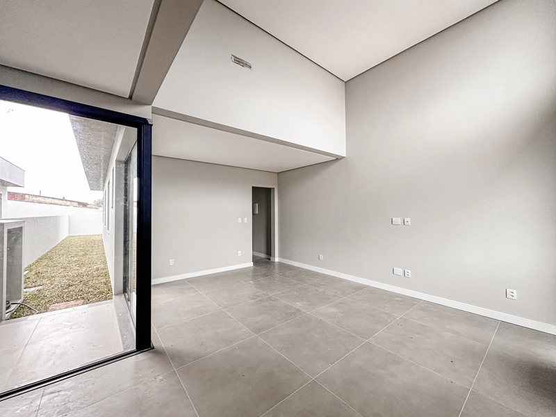 CASA A VENDA EM XANGRI-LA: 2ª foto da galeria de imagens do imóvel