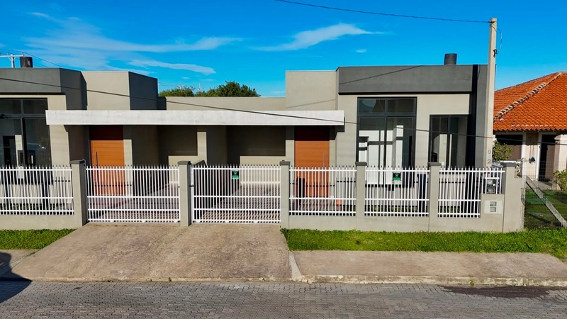 CASA A VENDA EM XANGRI-LÁ NOVA