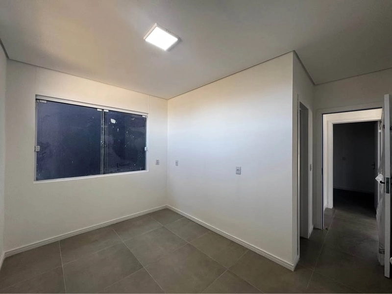 CASA DE ESQUINA - 2 DORMITÓRIOS EM XANGRI-LA / COM PISCINA: 11ª foto da galeria de imagens do imóvel