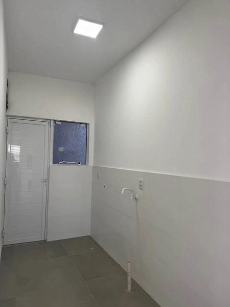 CASA DE ESQUINA - 2 DORMITÓRIOS EM XANGRI-LA / COM PISCINA: 6ª foto da galeria de imagens do imóvel