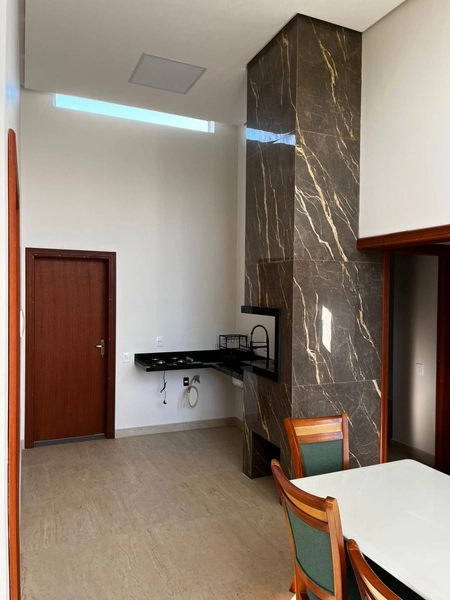 CASA A VENDA EM XANGRI-LA: 28ª foto da galeria de imagens do imóvel