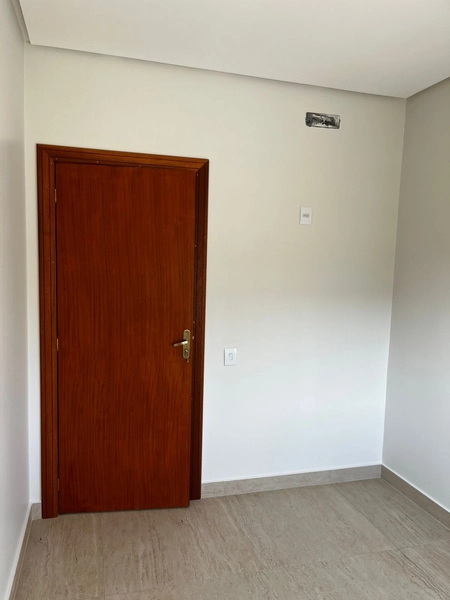 CASA A VENDA EM XANGRI-LA: 19ª foto da galeria de imagens do imóvel