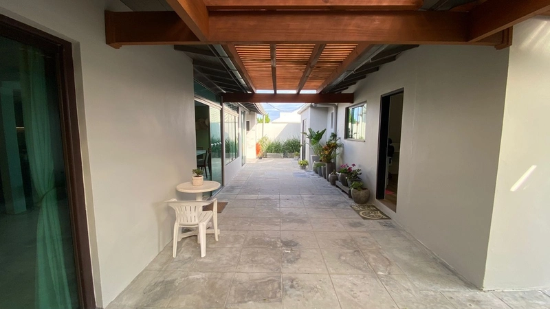 CASA A VENDA EM XANGRI-LA: 4ª foto da galeria de imagens do imóvel