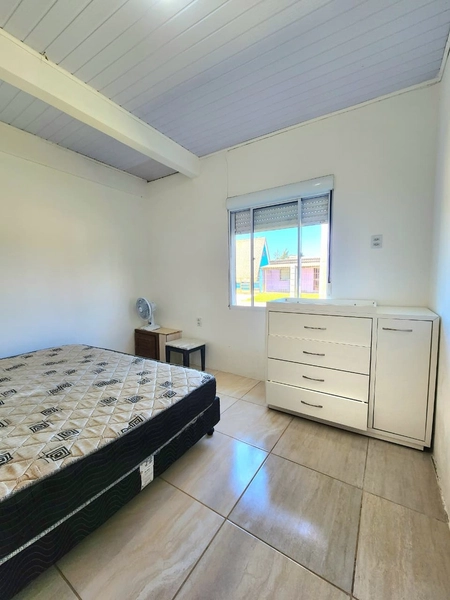 CASA 2 DORMITÓRIOS - DE ESQUINA - COM TERRENO INTEIRO / LADO MAR: 16ª foto da galeria de imagens do imóvel