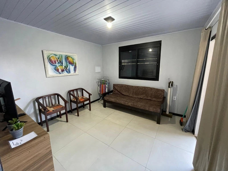 CASA A VENDA EM CAPÃO DA CANOA: 2ª foto da galeria de imagens do imóvel