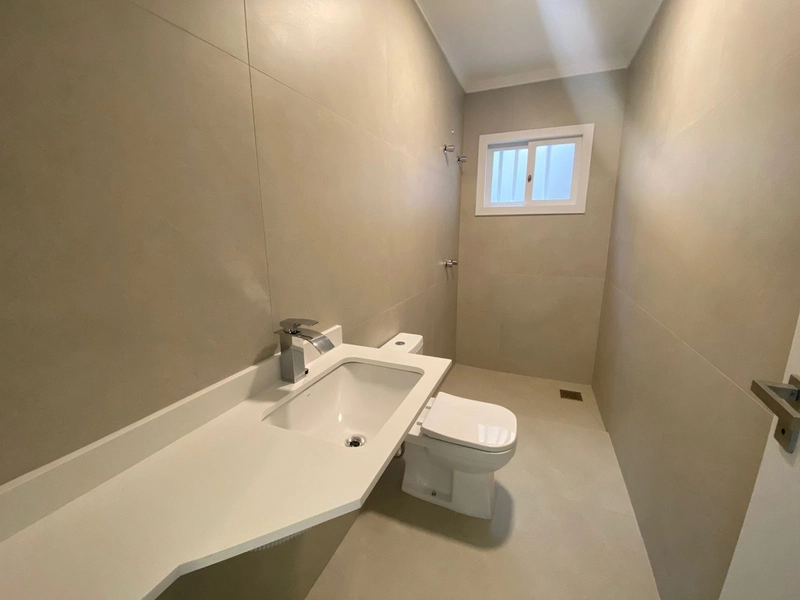 CASA A VENDA EM XANGRI-LA: 3ª foto da galeria de imagens do imóvel