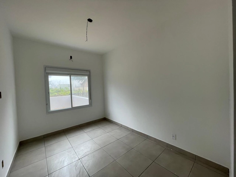 CASA EM ATLÂNTIDA SUL NOVINHA BEM LOCALIZADA: 11ª foto da galeria de imagens do imóvel