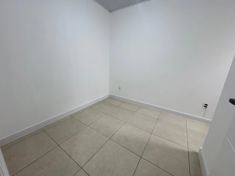 CASA A VENDA EM XANGRI-LA: 5ª foto da galeria de imagens do imóvel