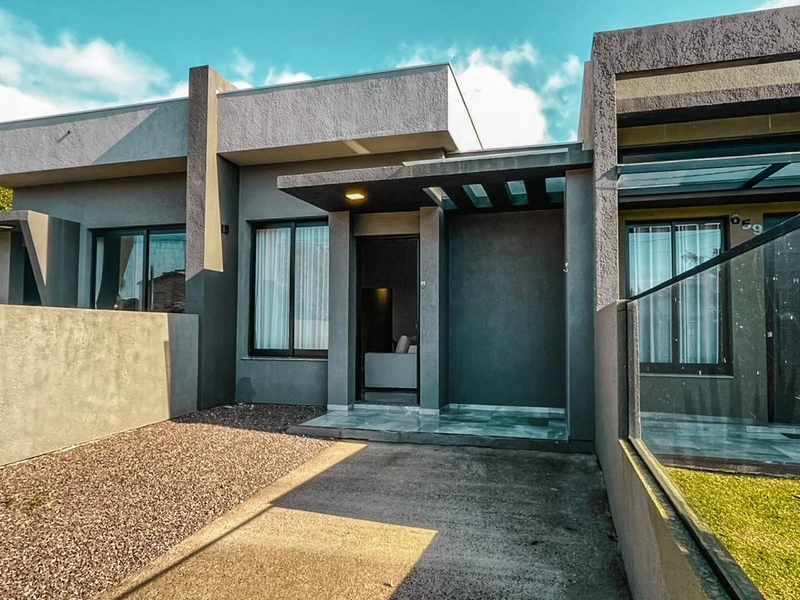 CASA A VENDA EM XANGRI-LA: 1ª foto da galeria de imagens do imóvel