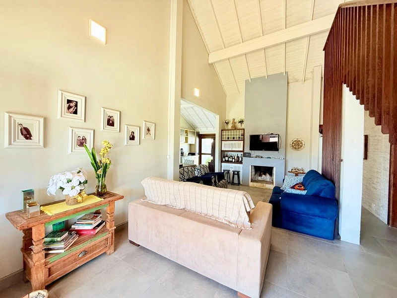 CASA A VENDA EM XANGRI-LA: 19ª foto da galeria de imagens do imóvel