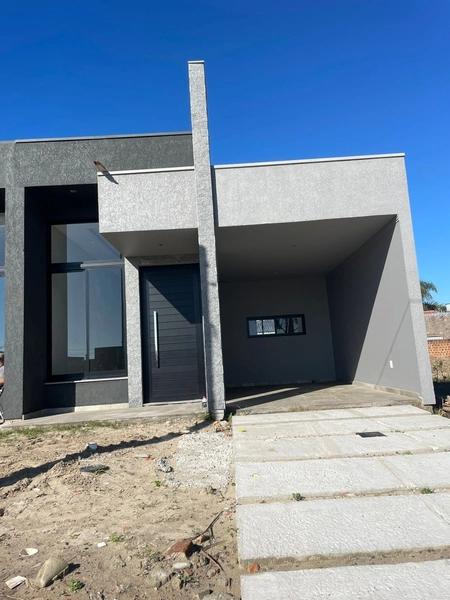 CASA A VENDA EM XANGRI-LA: 1ª foto da galeria de imagens do imóvel