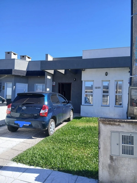 CASA NO GUARANI 2 DORMITÓRIOS COM SUÍTE: 1ª foto da galeria de imagens do imóvel