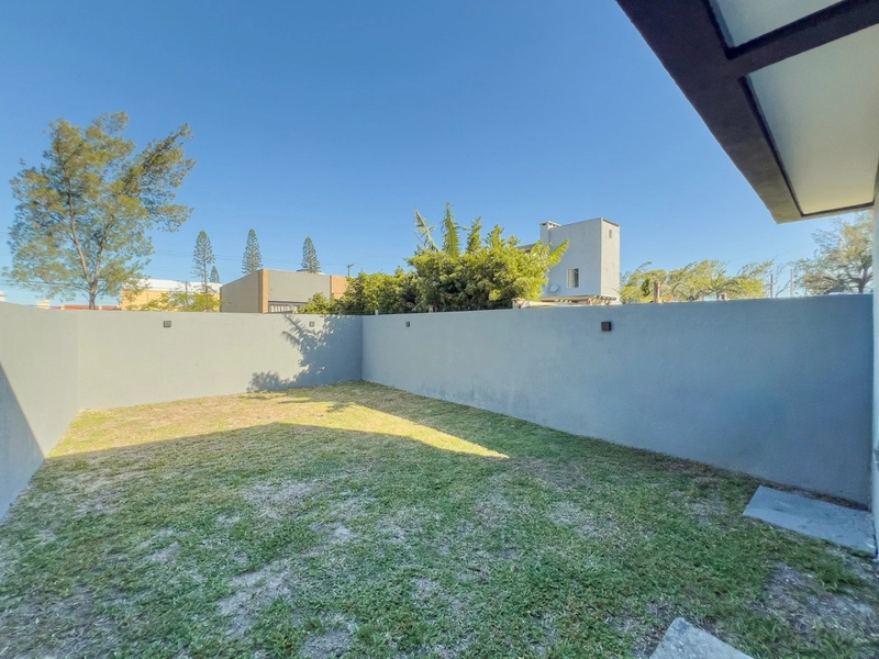 CASA A VENDA EM XANGRI-LA: 18ª foto da galeria de imagens do imóvel