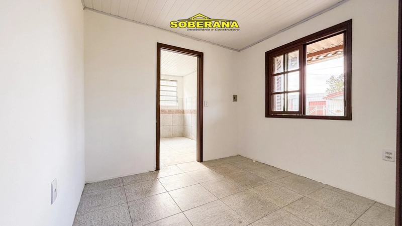 TERRENO COM DUAS BOAS CASAS NO PÁTIO EM CAPÃO NOVO: 23ª foto da galeria de imagens do imóvel