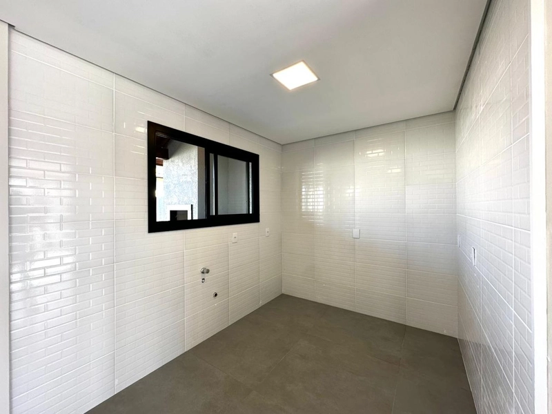 CASA A VENDA EM ATLANTIDA SUL: 11ª foto da galeria de imagens do imóvel