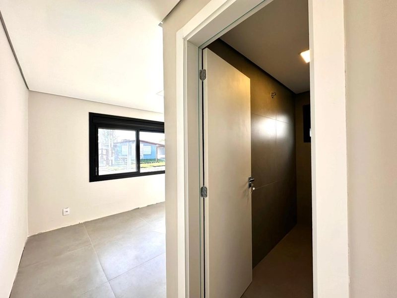 CASA A VENDA EM ATLANTIDA SUL: 13ª foto da galeria de imagens do imóvel