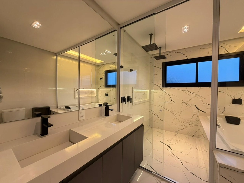 CASA MOBILIADA 3 SUÍTES -  COM TERRAÇO COM VISTA PARA O MAR: 33ª foto da galeria de imagens do imóvel