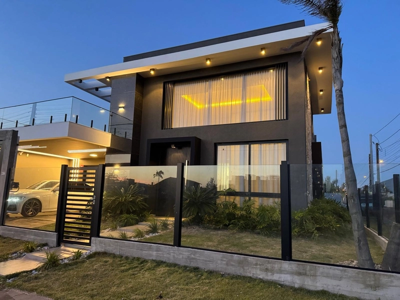 CASA MOBILIADA 3 SUÍTES -  COM TERRAÇO COM VISTA PARA O MAR: 7ª foto da galeria de imagens do imóvel