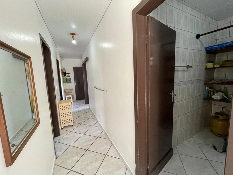 CASA A VENDA EM XANGRI-LA: 7ª foto da galeria de imagens do imóvel