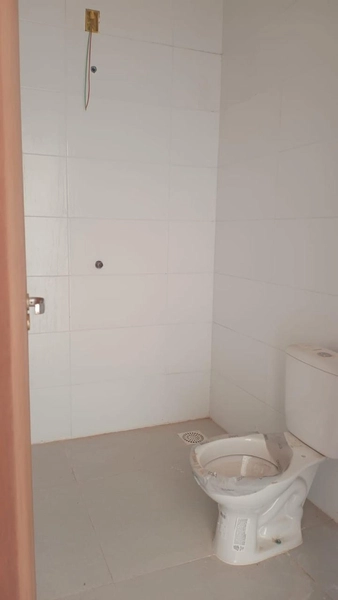 CASA A VENDA EM ATLANTIDA SUL: 6ª foto da galeria de imagens do imóvel