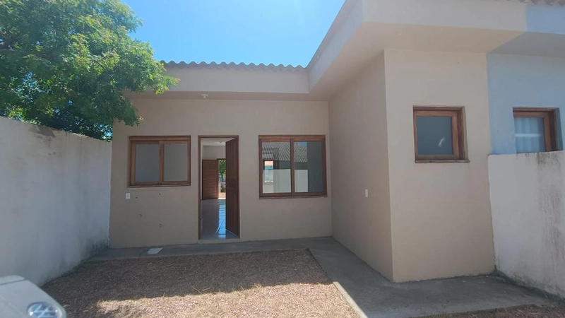 CASA A VENDA EM ATLANTIDA SUL: 8ª foto da galeria de imagens do imóvel