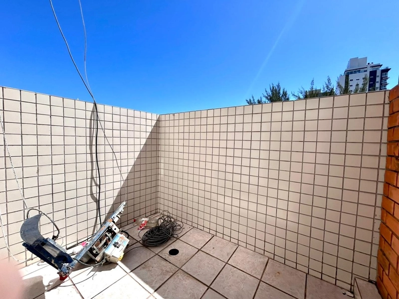 LOFT GIGANTE NO CENTRO: 9ª foto da galeria de imagens do imóvel