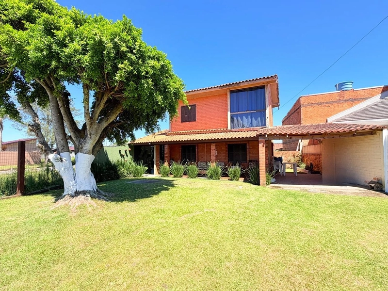 SOBRADO A VENDA EM XANGRI-LA 300METROS DO MAR