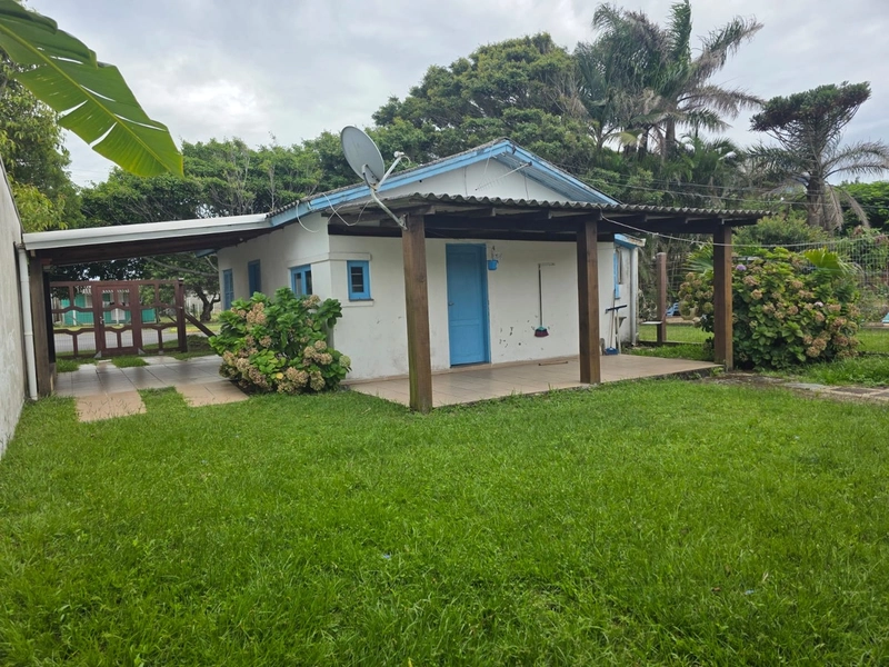 CASA BEM LOCALIZADA NA RAINHA DO MAR