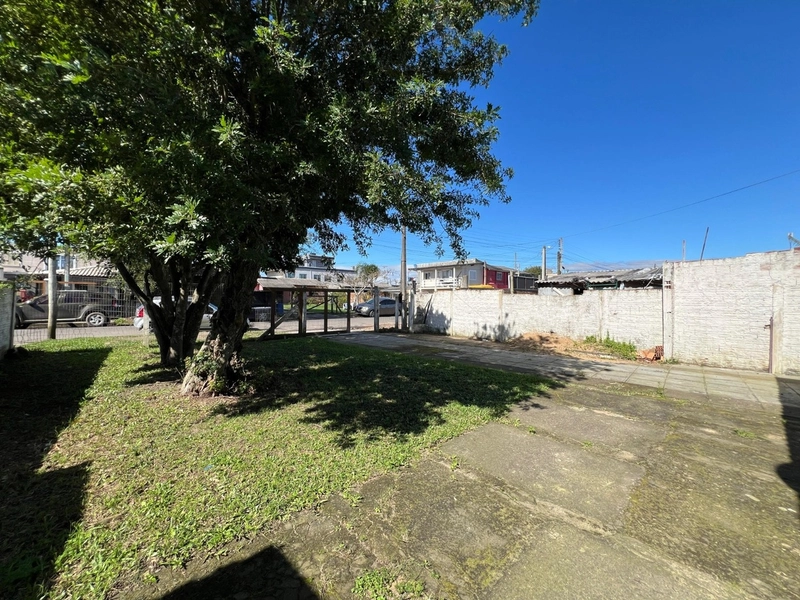 CASA COM TERRENO INTEIRO PRA REFORMAR NA ZONA NOVA: 3ª foto da galeria de imagens do imóvel