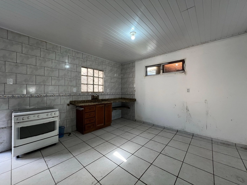 CASA COM TERRENO INTEIRO PRA REFORMAR NA ZONA NOVA: 7ª foto da galeria de imagens do imóvel