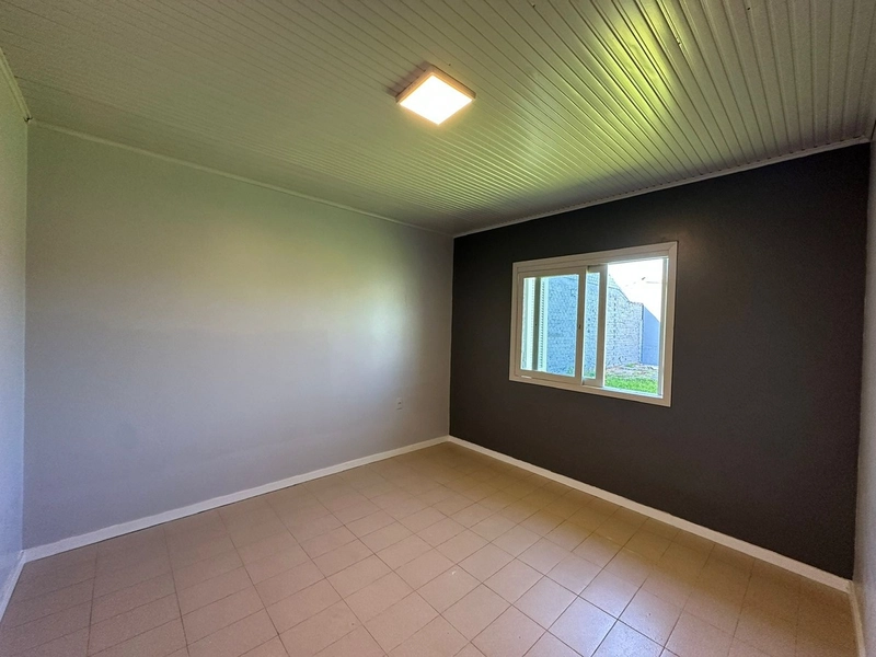 CASA NO CENTRO DE XANGRI-LA / AMPLO TERRENO 450M²: 6ª foto da galeria de imagens do imóvel