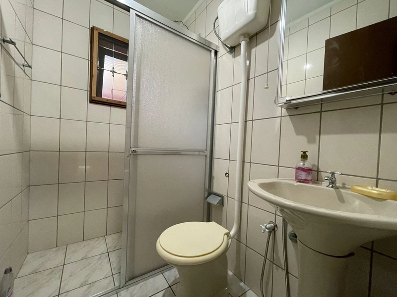 CASA EM TERRENO INTEIRO 2 QUADRAS DO MAR! CAPÃO DA CANOA: 20ª foto da galeria de imagens do imóvel