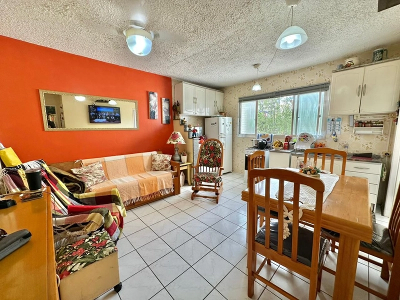 APARTAMENTO NO CENTRO 1 DORMITÓRIO COM BOX DE GARAGEM