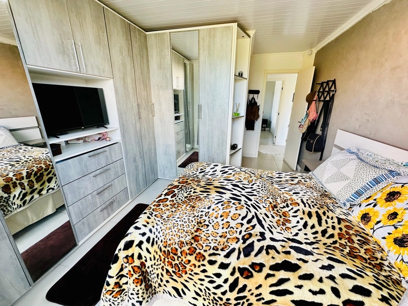 CASA 2 DORMITÓRIOS EM XANGRI-LA: 5ª foto da galeria de imagens do imóvel