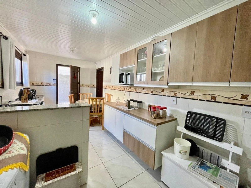 CASA 2 DORMITÓRIOS COM TERRENO INTEIRO - ARCO IRIS: 6ª foto da galeria de imagens do imóvel