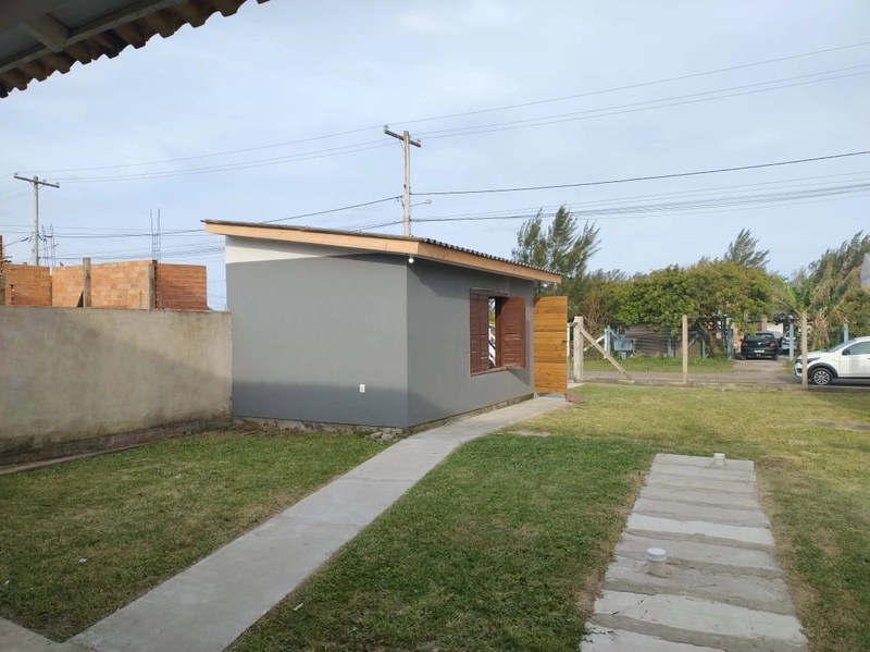 CASA LADO MAR - COM TERRENO INTEIRO / CAPÃO NOVO: 5ª foto da galeria de imagens do imóvel