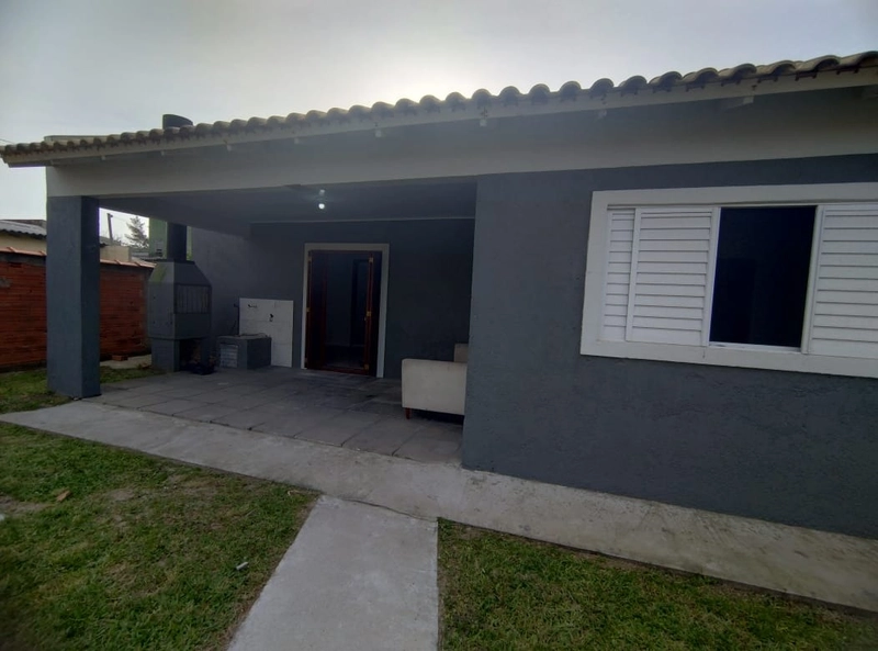 CASA LADO MAR - COM TERRENO INTEIRO / CAPÃO NOVO: 8ª foto da galeria de imagens do imóvel