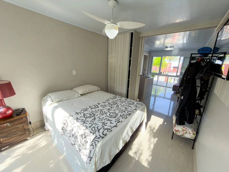 CASA 4 DORMITÓRIOS COM 2 SUÍTES | ATLÂNTIDA - 900 METROS DO MAR: 5ª foto da galeria de imagens do imóvel