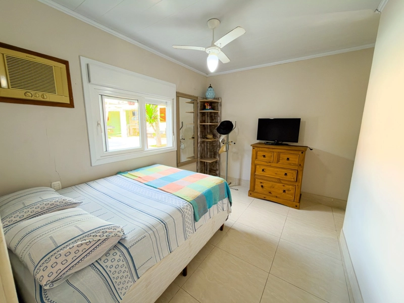 CASA 4 DORMITÓRIOS COM 2 SUÍTES | ATLÂNTIDA - 900 METROS DO MAR: 8ª foto da galeria de imagens do imóvel