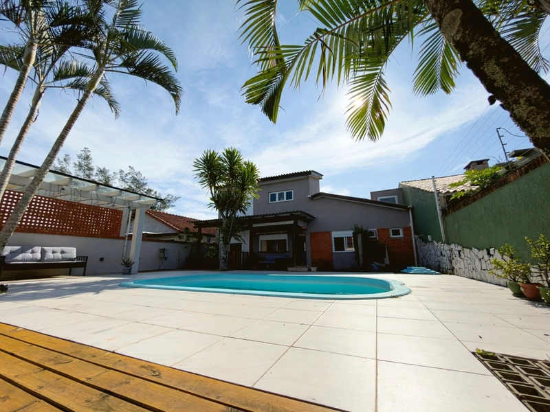 CASA 4 DORMITÓRIOS COM 2 SUÍTES | ATLÂNTIDA - 900 METROS DO MAR: 20ª foto da galeria de imagens do imóvel