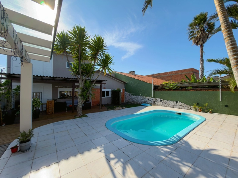 CASA 4 DORMITÓRIOS COM 2 SUÍTES | ATLÂNTIDA - 900 METROS DO MAR: 22ª foto da galeria de imagens do imóvel